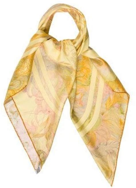 hermes scarf brides de gala en finesse|queen elizabeth hermes scarf.